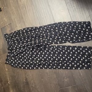 Flowy American Eagle pants